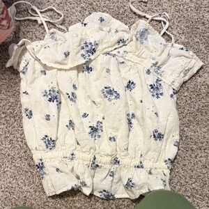 American Eagle Outfitters Ivory and Navy Floral Blouse